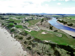 Barnbougle (Lost Farm) 4th Back Drone